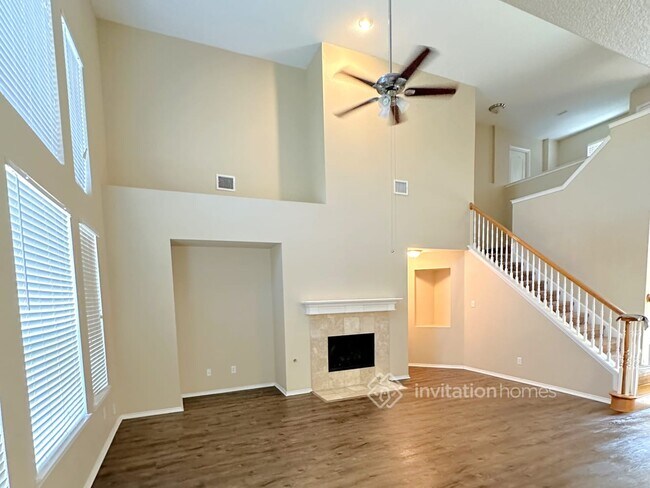 Building Photo - 3900 Calloway Dr