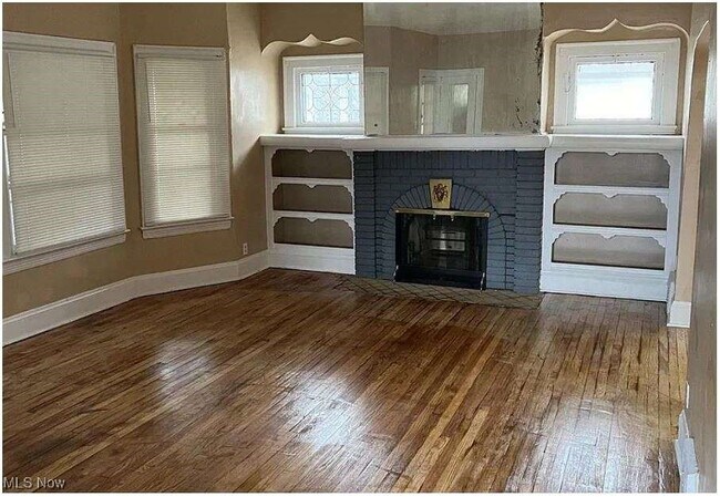 Foto del edificio - 3594 E 153rd St