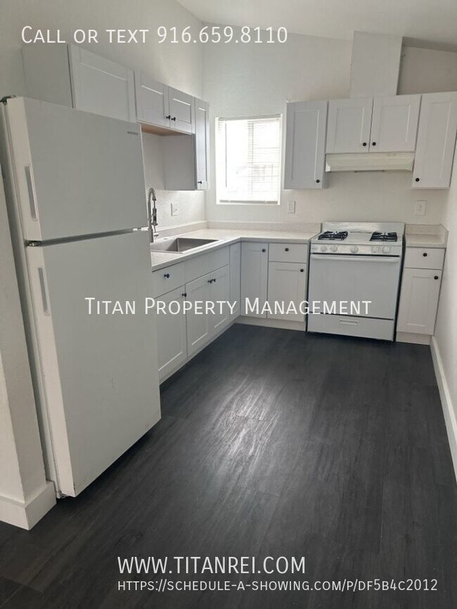 Foto del edificio - North Sac 2bed Unit!  Call (916) 659-8110 ...