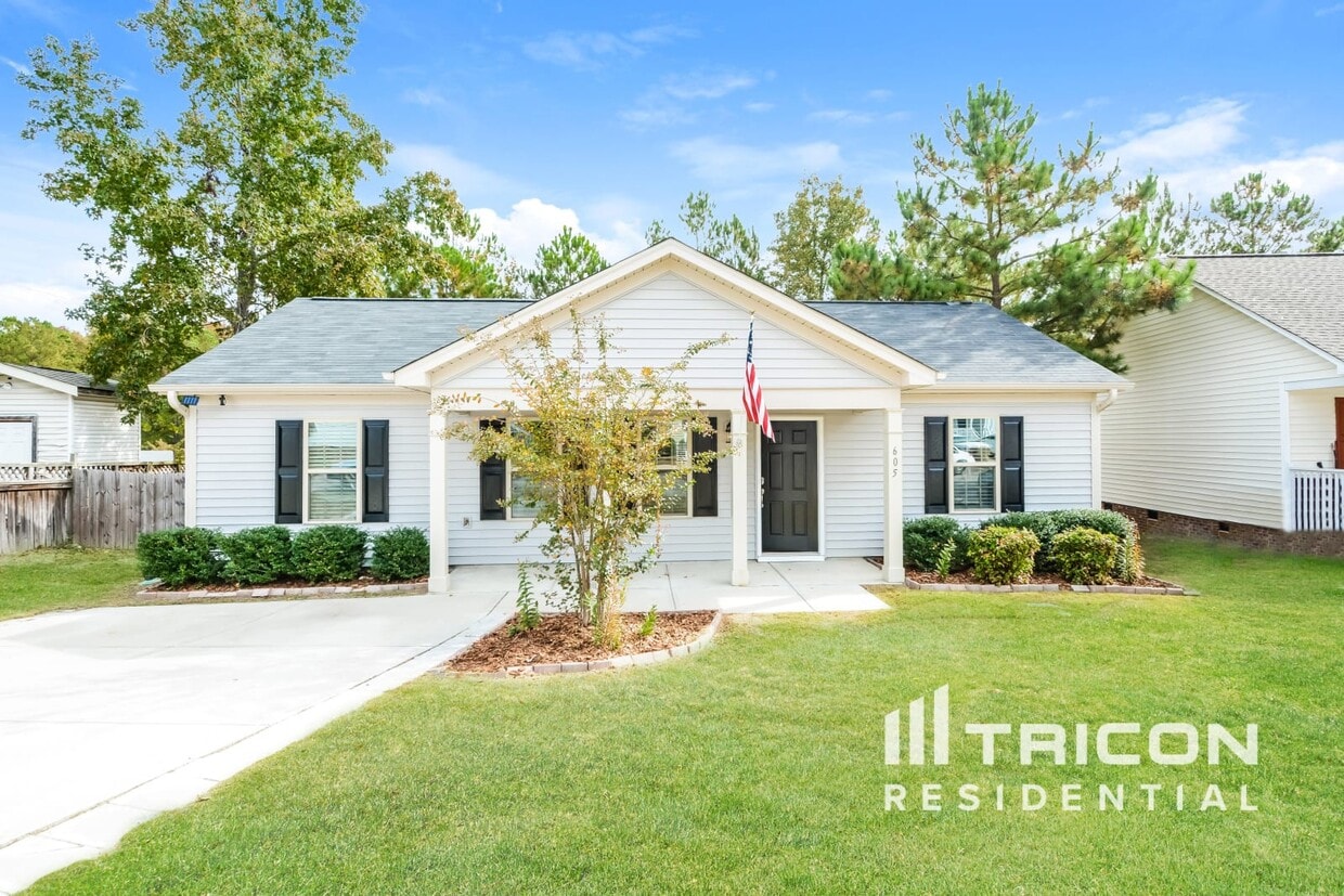Primary Photo - 605 Avondale Dr