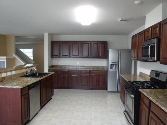 Foto del edificio - 9502 Lasbury Dr