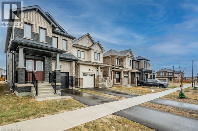 Photo du bâtiment - 22 Lilac Cir