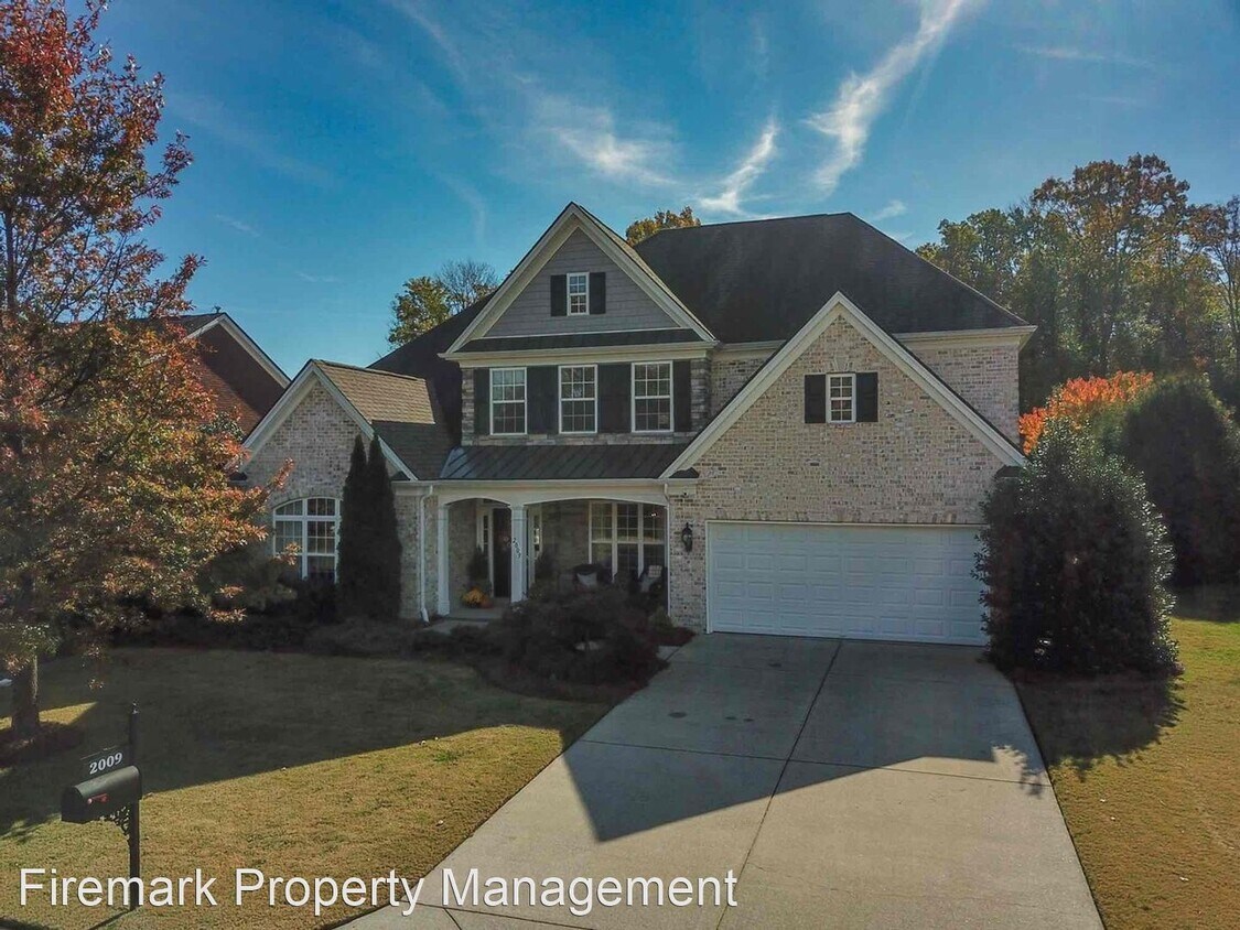 Foto principal - 4 br, 3.5 bath House - 2009 Delaware Dr.