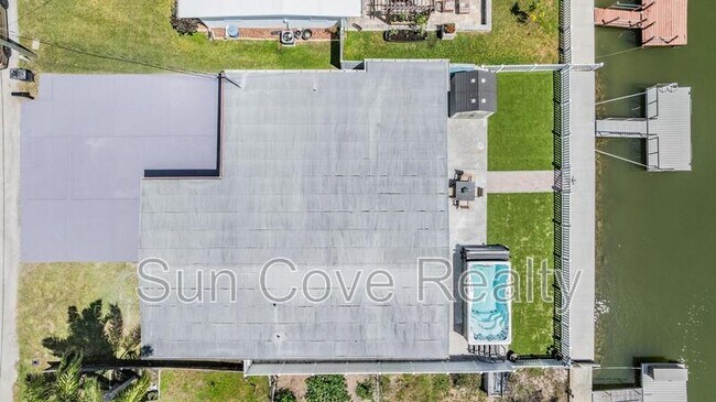 Foto del edificio - 13806 San Juan Ave