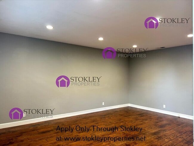 Building Photo - 1536 Claycord Ave