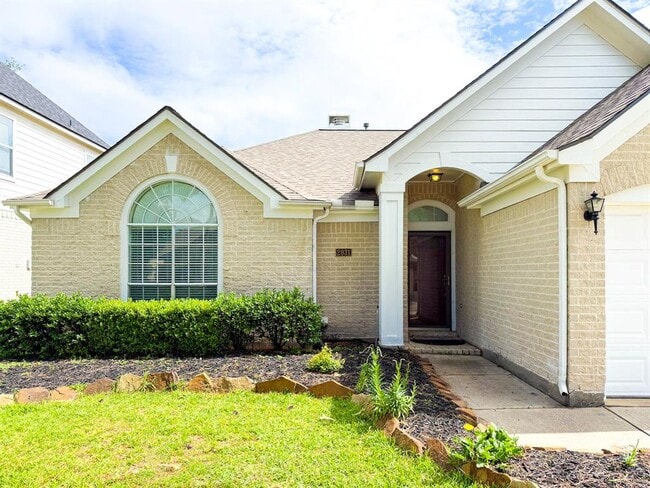 Building Photo - 2931 Quail Hawk Dr