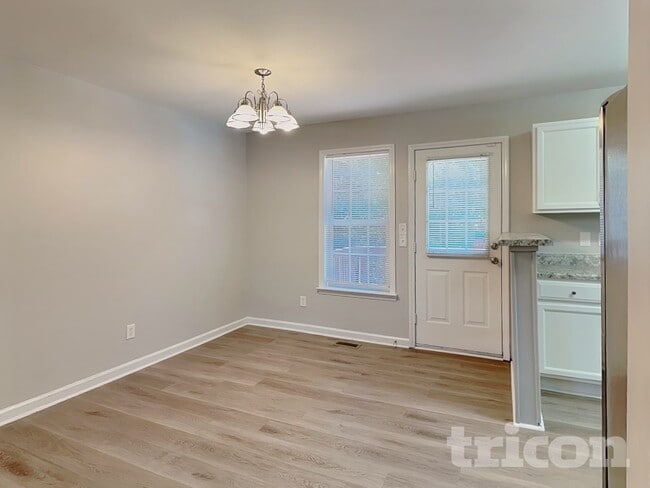 Foto del edificio - 2451 Jimmy Carter Way