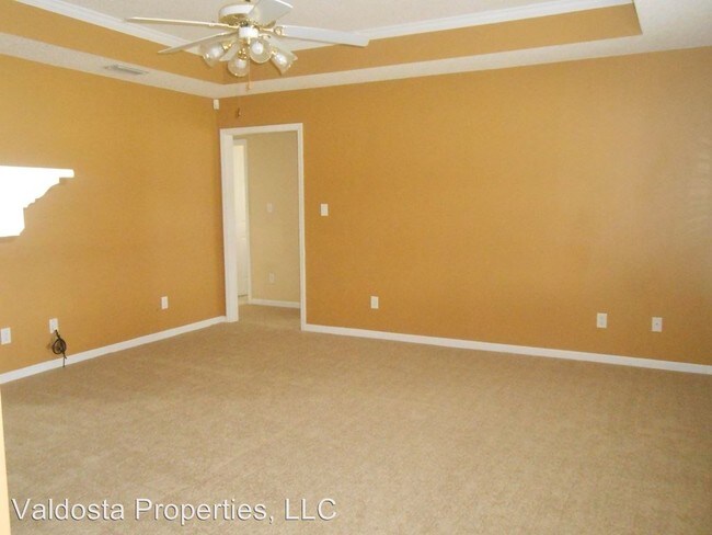 Building Photo - 4 br, 2 bath House - 4405 Wiregrass Circle