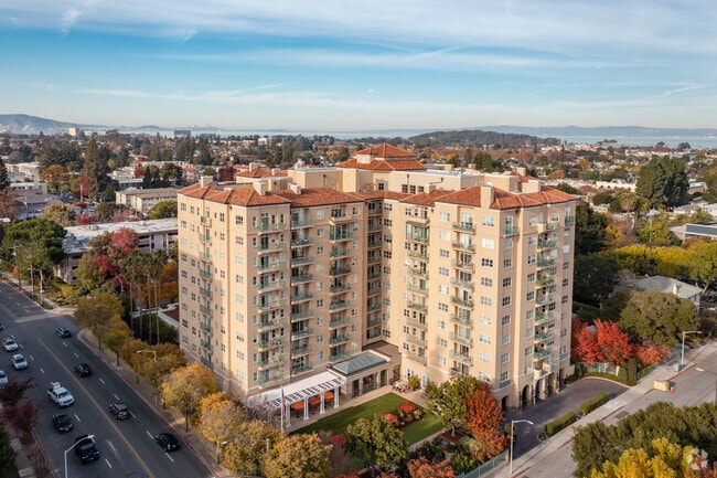 The Peninsula Regent