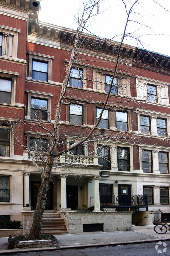 Foto del edificio - 349 W 71st St