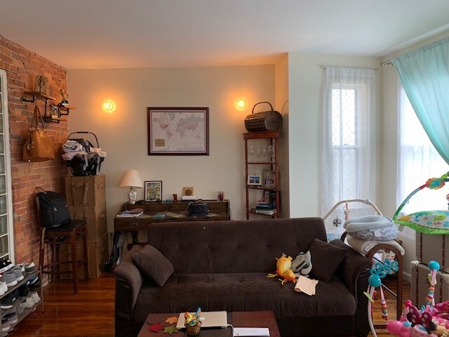 Foto del edificio - 492 Commercial St