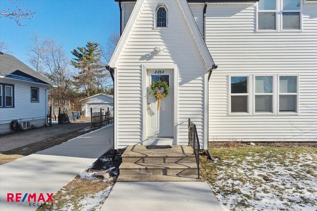 Building Photo - 2363 Hester Ct