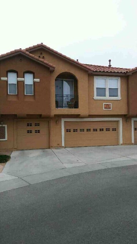 Primary Photo - Gated Community