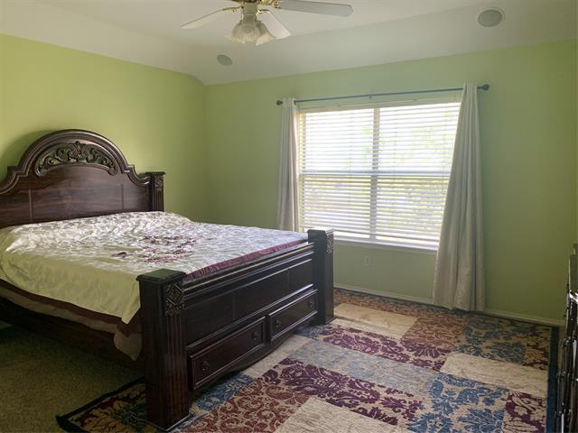 Building Photo - 800 Palomino Dr