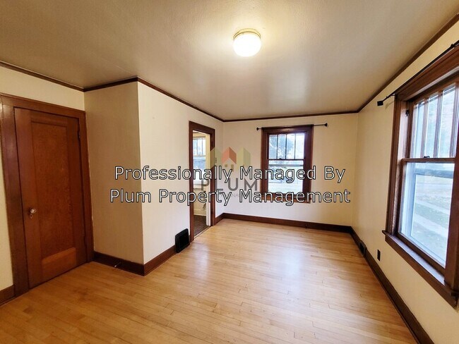 Foto del edificio - 340 Jefferson St