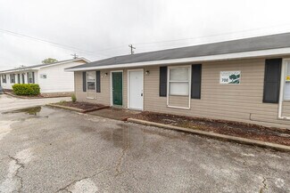 Building Photo - 708 W Cunningham Dr