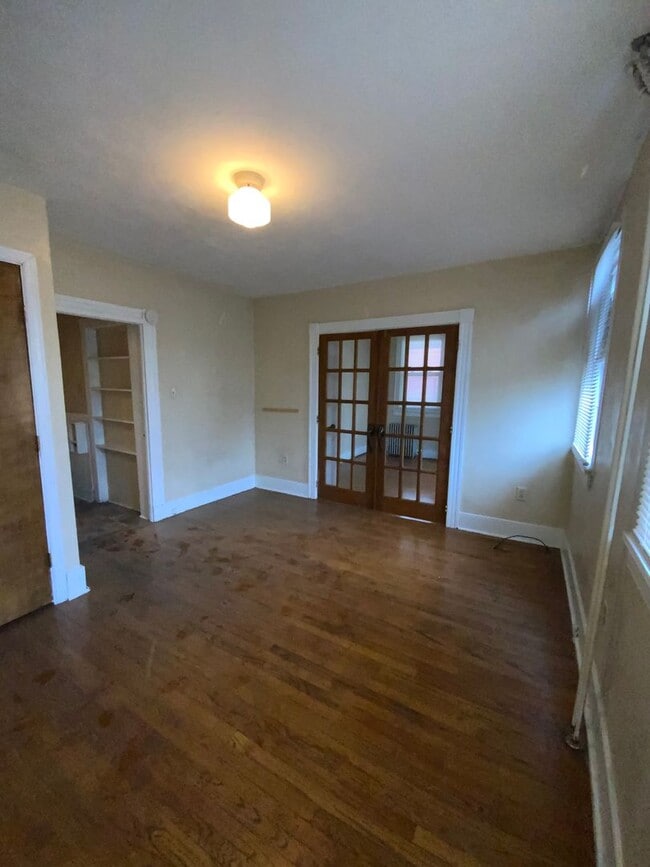 Building Photo - 31 New Haven St