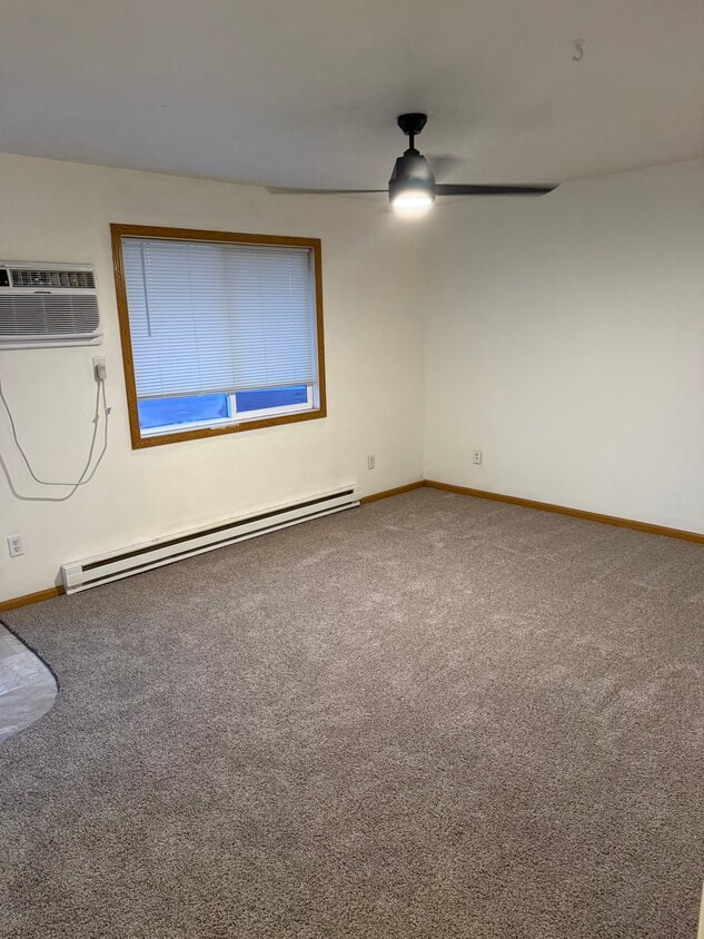 Foto principal - 728 31st St N