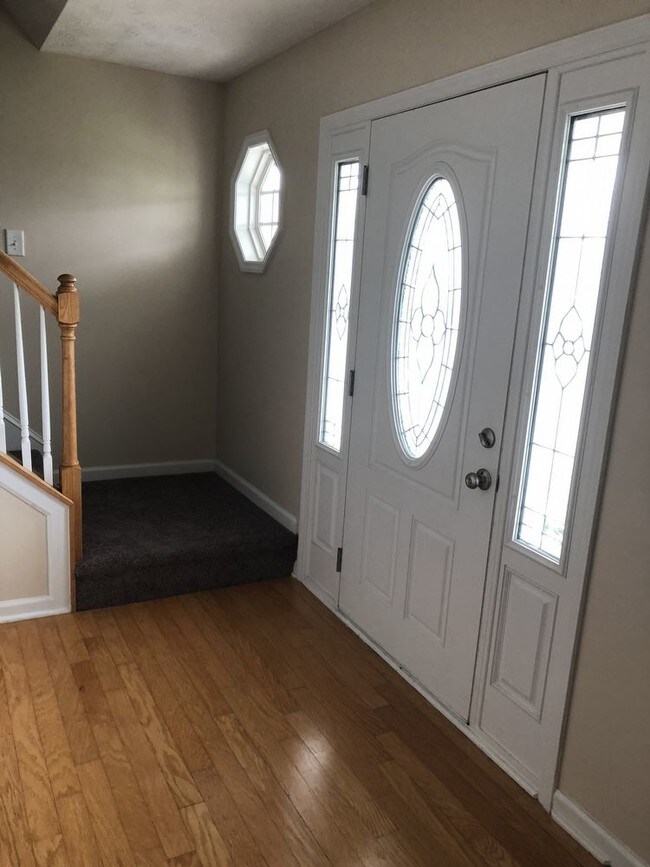 Foto del edificio - Very nice 4 bed/2.5 bath home in Spring Lake