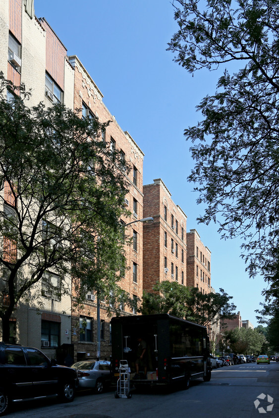Building Photo - 97-99 Arden St