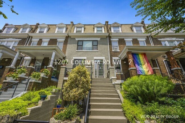 Foto del edificio - 1207 Columbia Rd NW