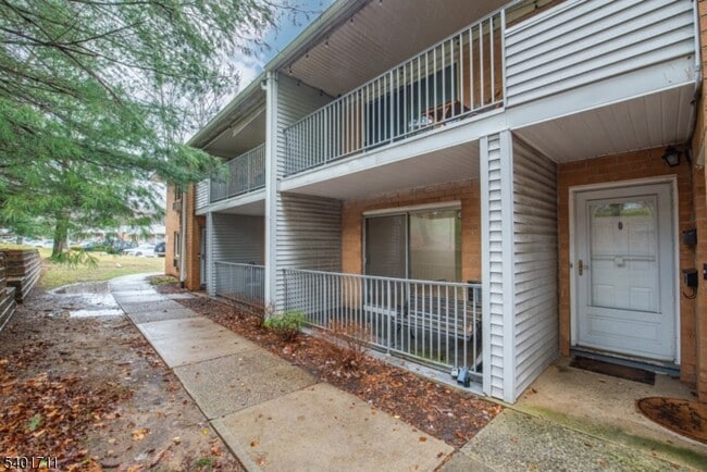 Foto del edificio - 2350 NJ-10