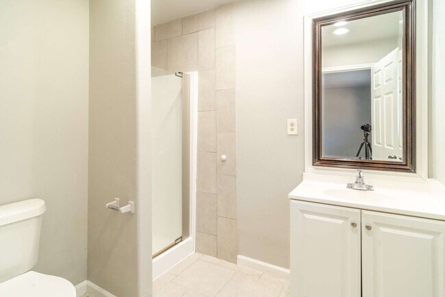 Foto del edificio - 11623 Rowan Ln