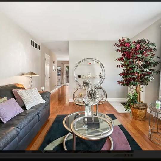 Foto del edificio - 824 Minnesota Cir