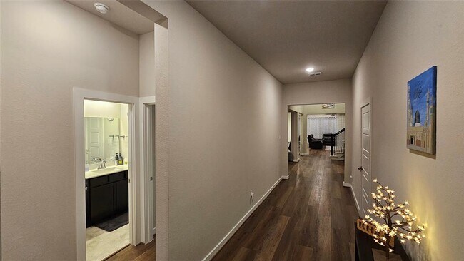 Building Photo - 18218 Bluebird Br Ln