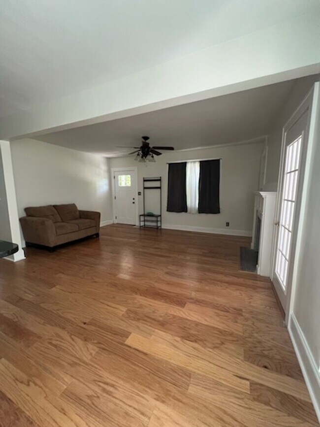 Foto del edificio - New Listing Beautiful Home for  Rent!!