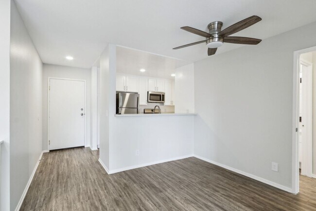 Foto del interior - 5235 Kester Ave