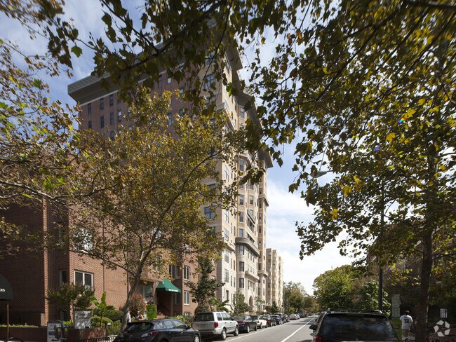 The Cairo Iniums Apartments Washington Dc Building Photo The Cairo Iniums