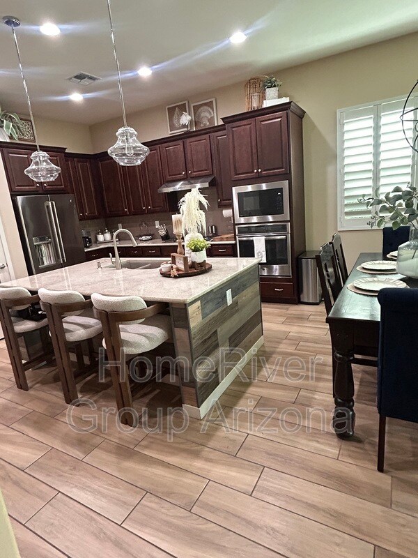 Foto del edificio - 3074 E Spring Wheat Ln