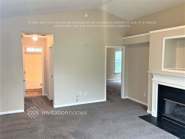 Foto del edificio - 5215 Timbertop Ln