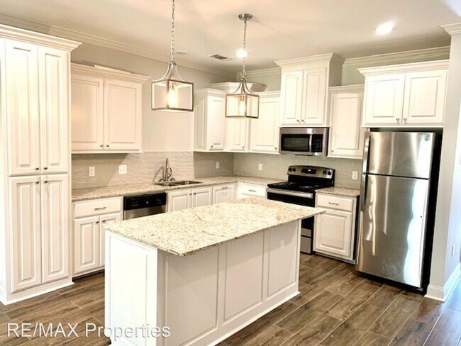 Building Photo - 2 br, 2 bath House - 803 S. Audubon Place Ave
