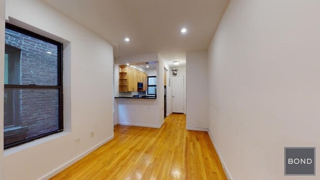 Building Photo - 439 W 51st St