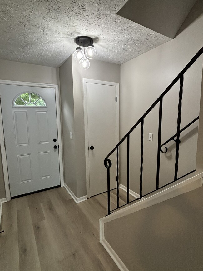 Renovated Entry - Hillcrest