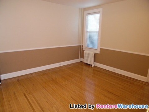Building Photo - 413 Bonsal St
