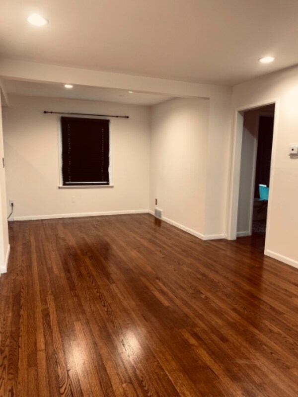 Foto del edificio - 2621 NW 49th St