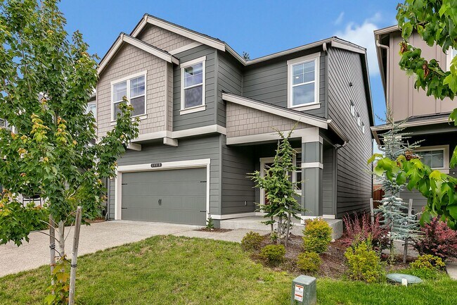 Foto del edificio - Spacious Puyallup Home with Room for the E...
