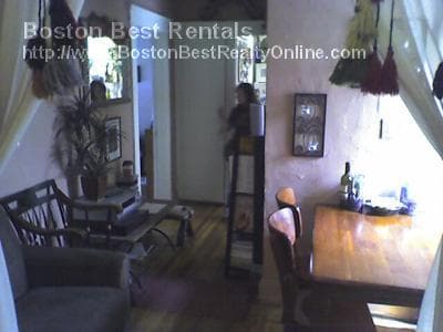 Building Photo - 1111 Boylston St