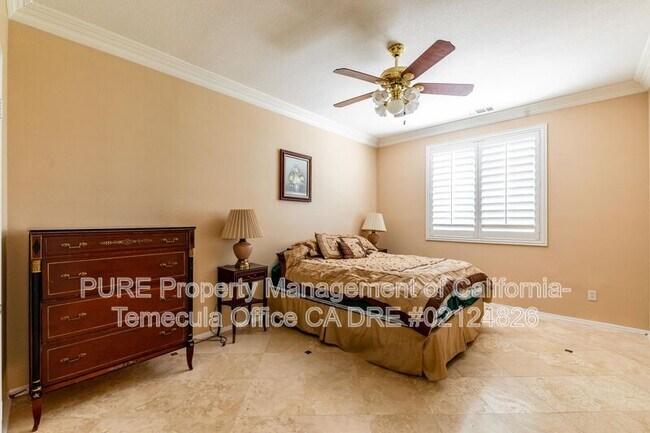 Building Photo - 43966 Barletta St