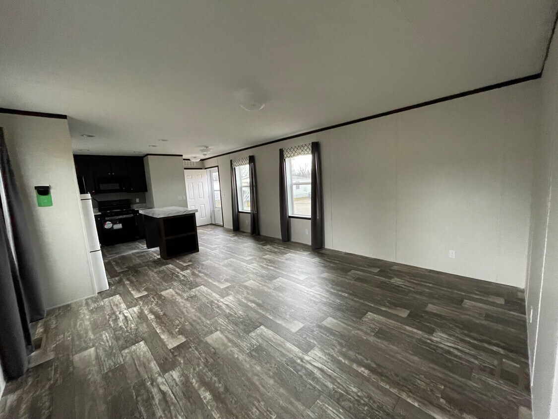 Foto del edificio - 39 Sparrow Hill Dr
