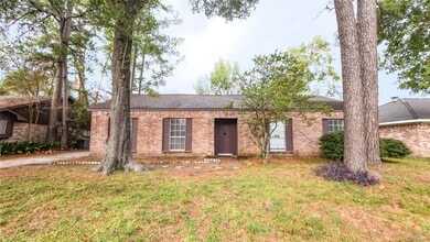 Building Photo - 2027 Whispering Springs Dr