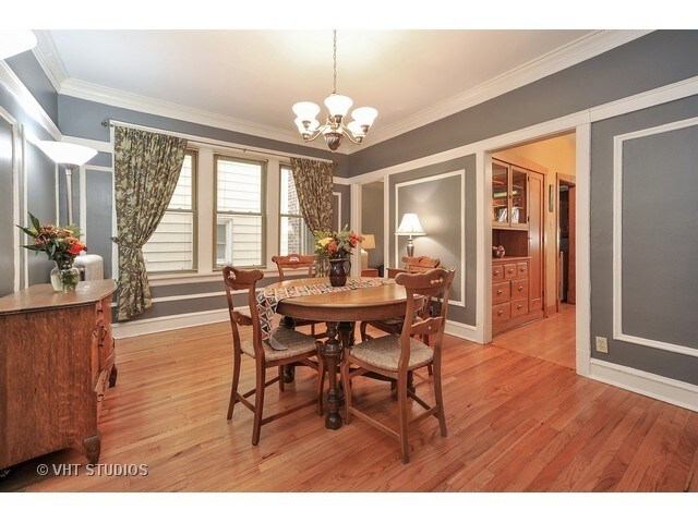 Foto del edificio - 1521 W Edgewater Ave