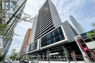 Building Photo - 20 Edward St