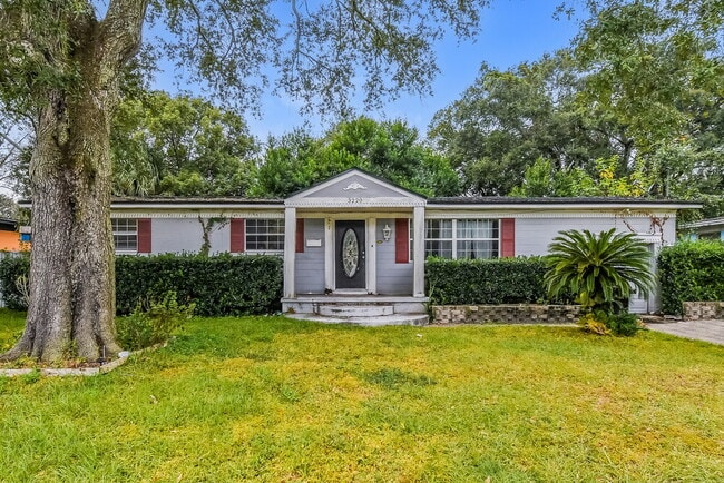 Building Photo - 3220 De Carlo Ln