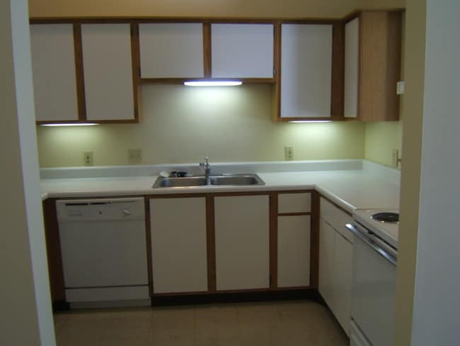 Kitchen - Findlay Village Square