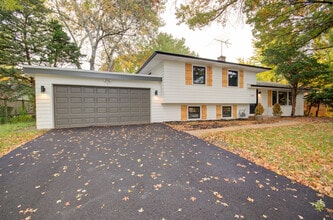 Building Photo - 209 W Gartner Rd