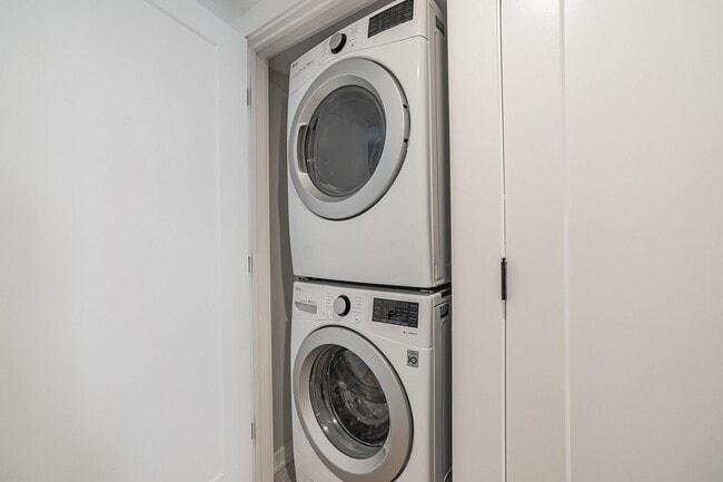 Photo - 1725 N 25th St Apartment